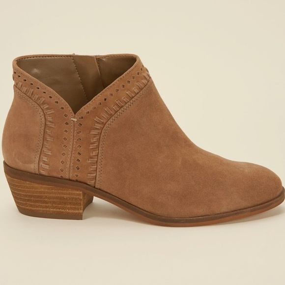 EUC Vince Camuto Parrla Western Ankle Bootie Boots Size 9 - Picture 1 of 11